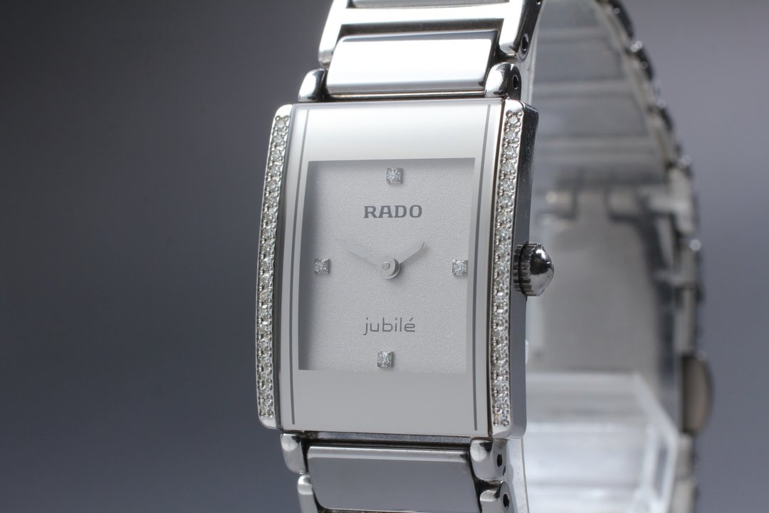 复古 RADO 女款石英腕表 RADO 153.0420.3 - 女表 - 不锈钢 银色