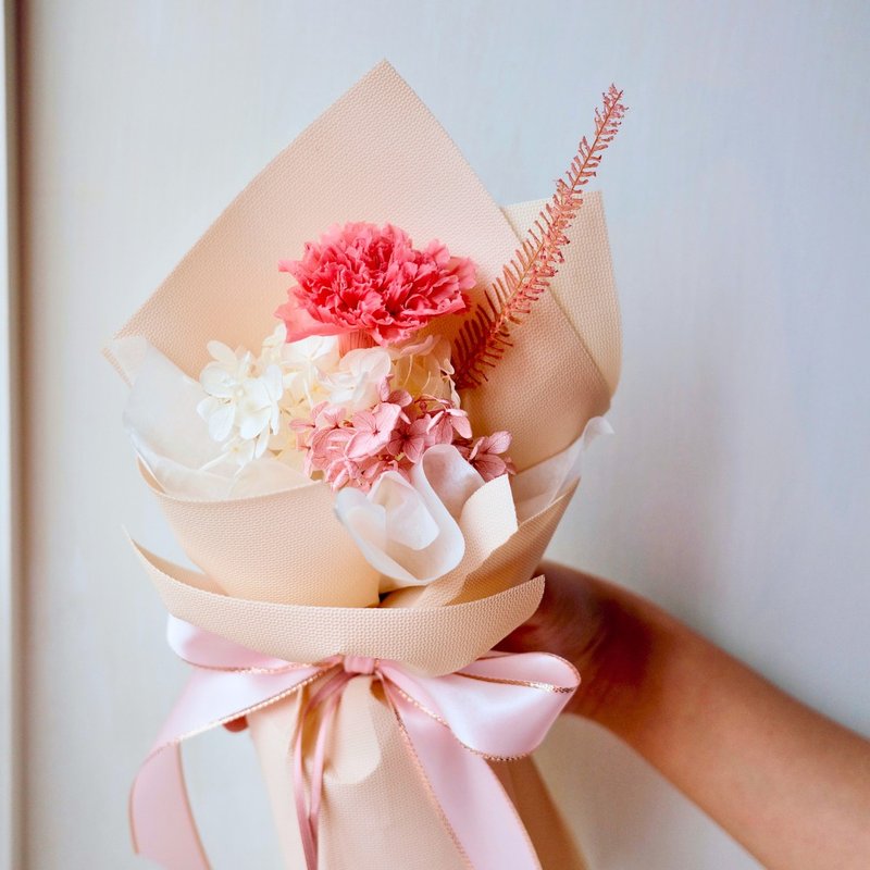 永生花康乃馨花束  生日 l 周年 l 母亲节 l 庆祝 l 桃粉色系 - 干燥花/捧花 - 其他材质 