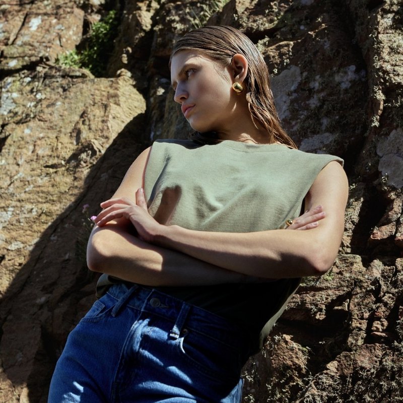 Bread & Boxers 高质感厚质罗纹背心 - 卡其绿 - 女装背心 - 棉．麻 绿色