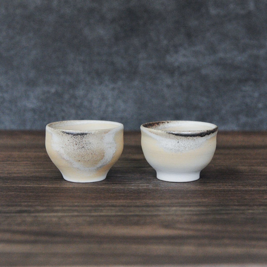 柴烧陶手作 清雅的白色小茶杯2款 - 茶具/茶杯 - 陶 白色