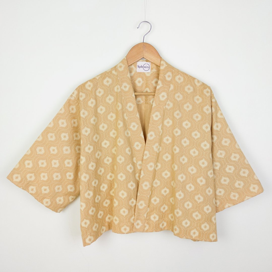 宽松短版和服外套。采用天然印花纯棉制成。 - 女装休闲/机能外套 - 棉．麻 橘色
