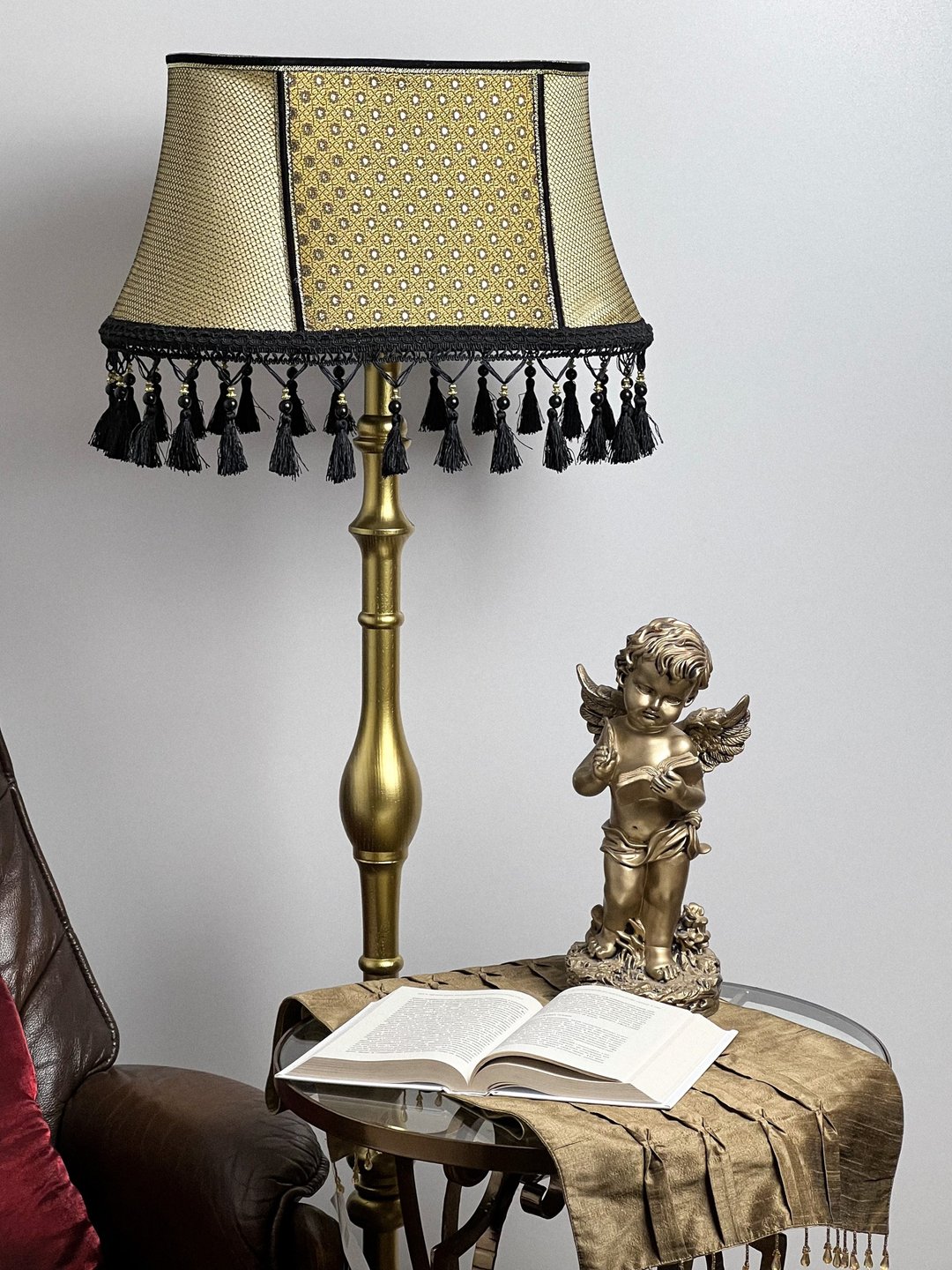 Victorian lampshade mustard-gold brocade with ornament - 灯具/灯饰 - 其他材质 金色