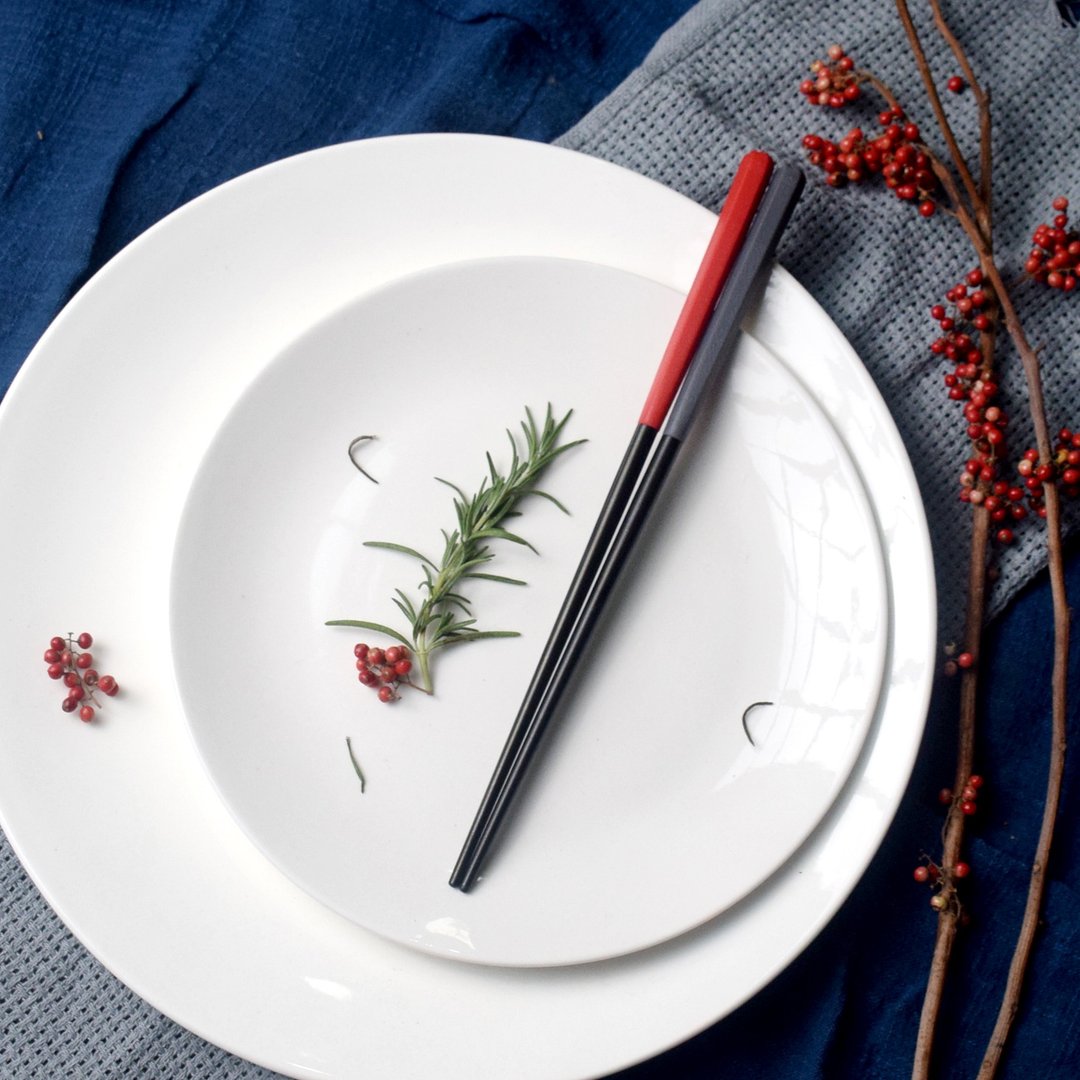 【虎哩幸福】创意六角好筷 经典黑系列 5双入 (霜灰色、极光红) - 筷子/筷架 - 不锈钢 多色