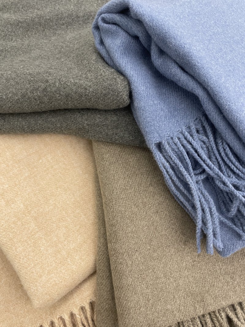 Flat 135 X 台湾设计师 羊毛围巾 重量310g 专属 定制化 六个颜色 - 围巾/披肩 - 羊毛 粉红色