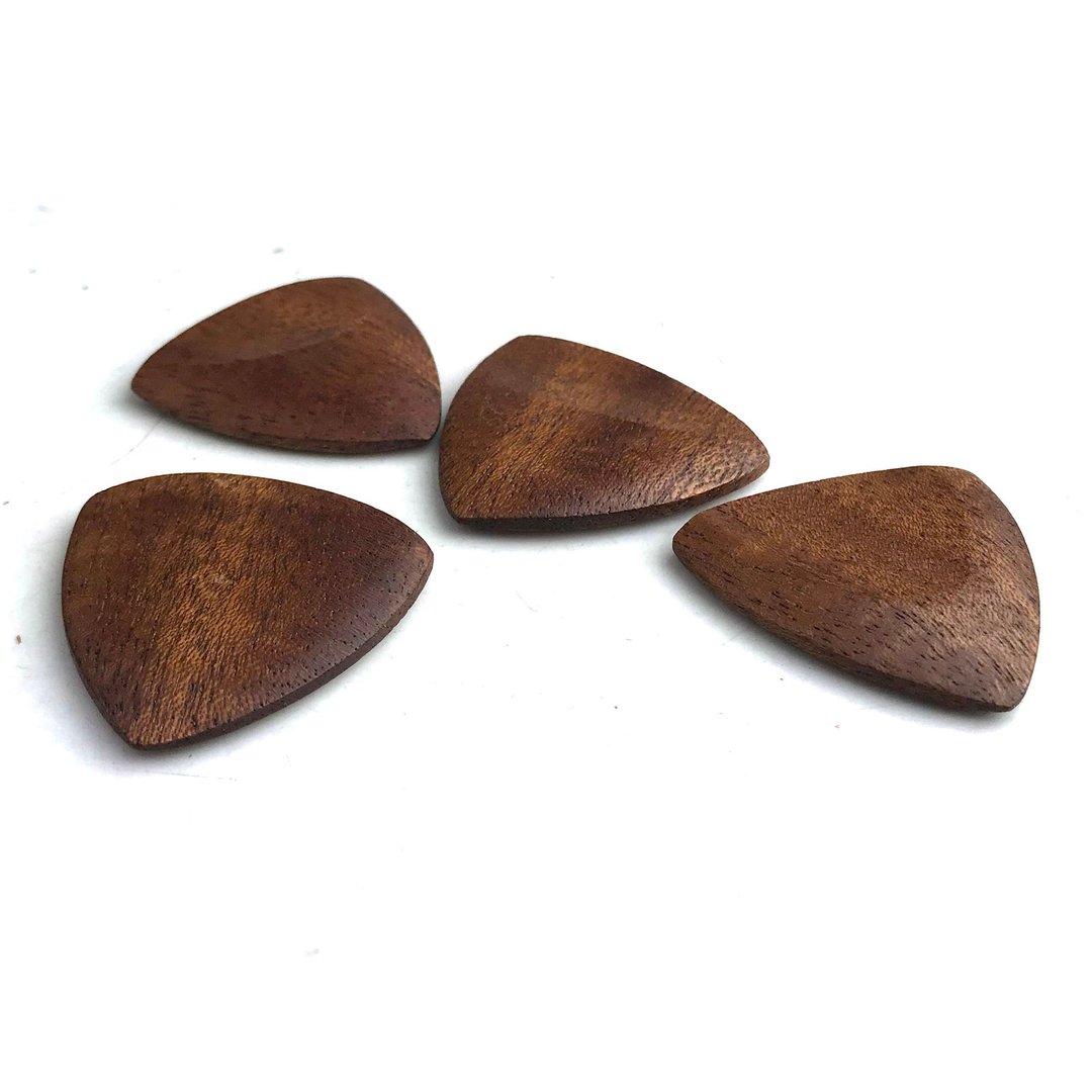 Wooden guitar pick Triangle type [ancient tones type triangle] 1 piece - 吉他/乐器 - 木头 咖啡色