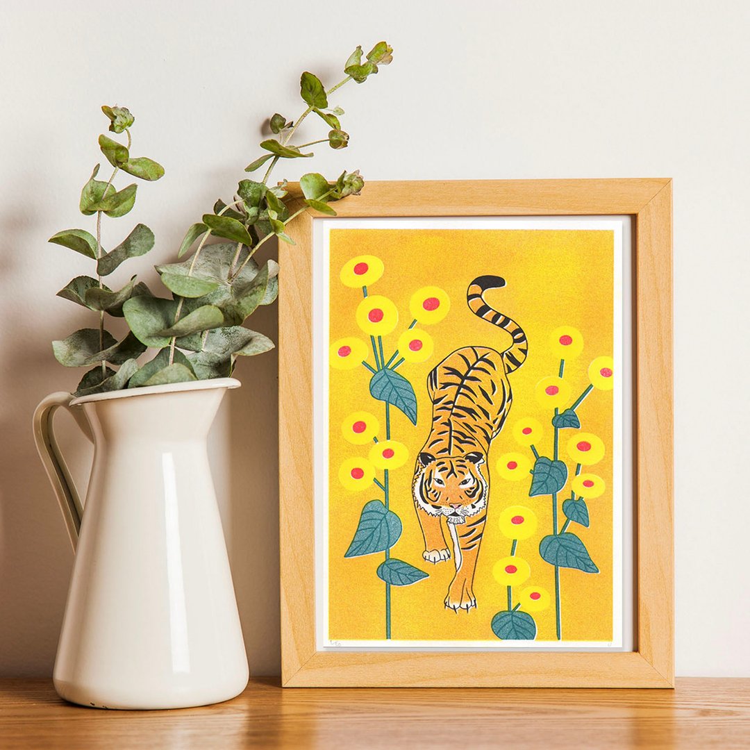 Art Print // Tiger and Flowers // Start // Risoprint - 海报/装饰画/版画 - 纸 黄色