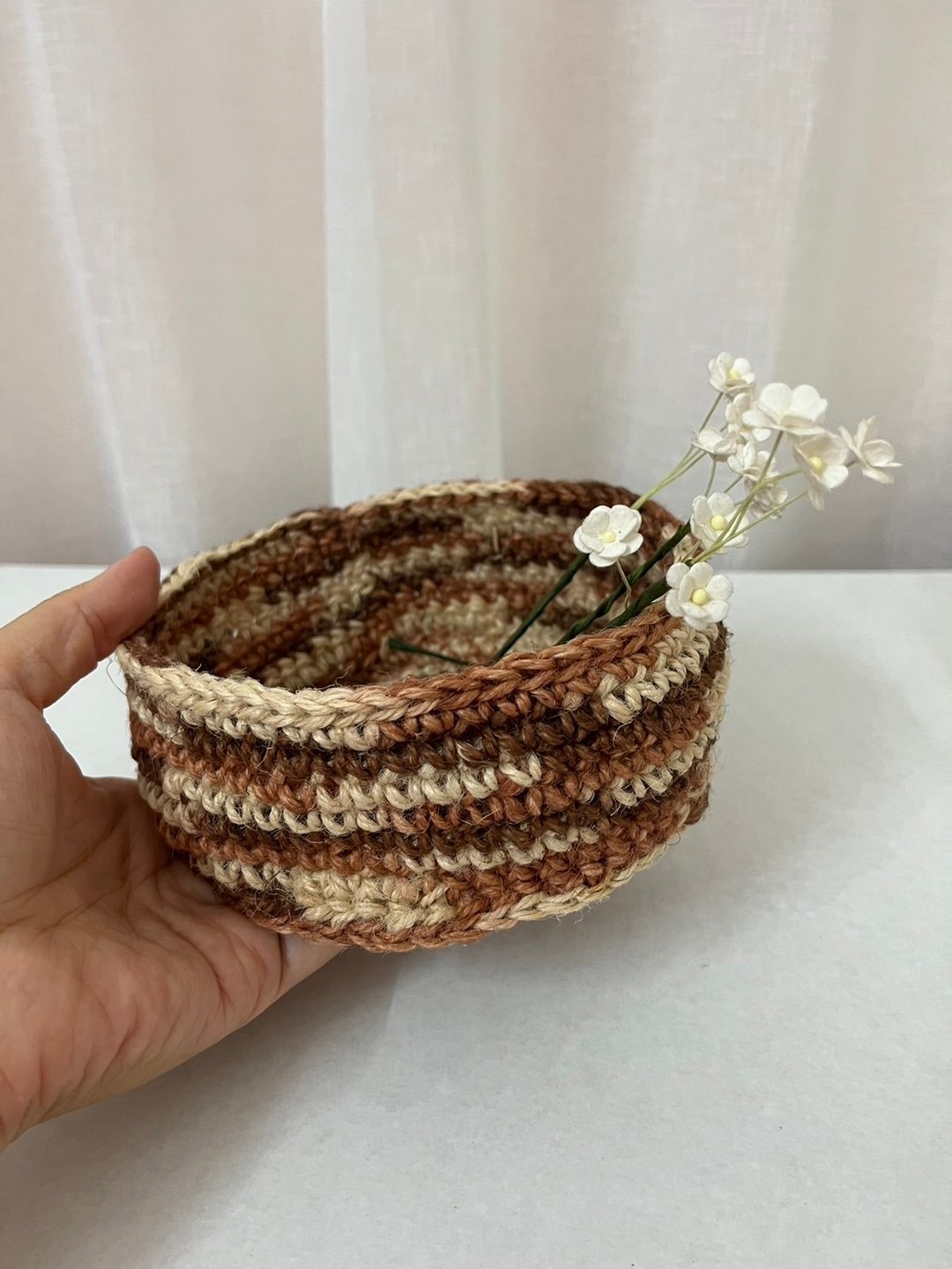 黄麻圆形储物盘 钩针工艺品 - 收纳用品 - 棉．麻 咖啡色
