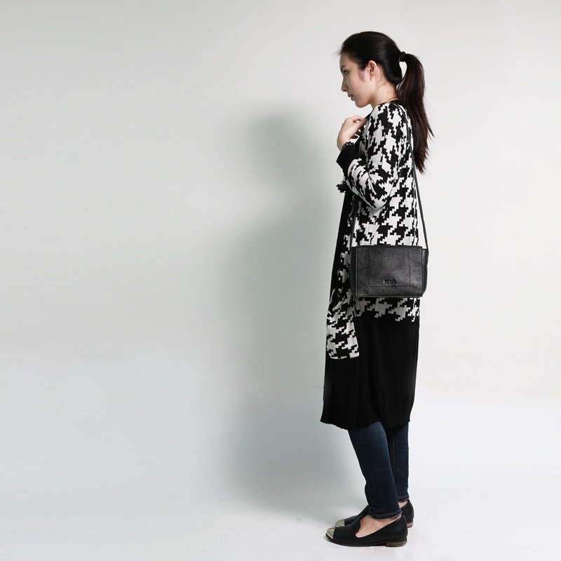 Passion 小包包黑色  手拿/肩背/斜背 - 侧背包/斜挎包 - 真皮 黑色