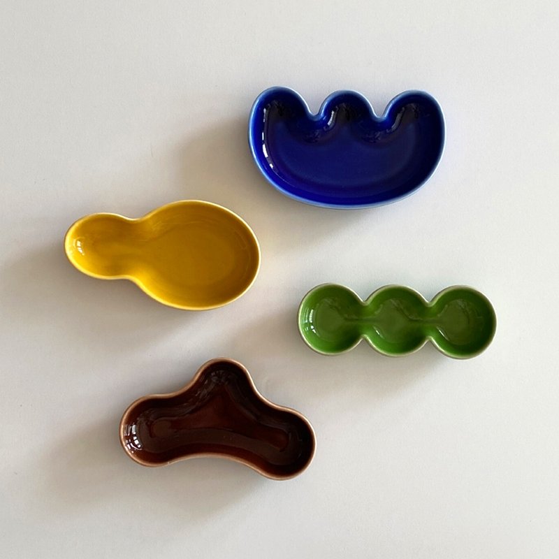 Pinkoi 线下活动预购商品 pre-order vege table mini plate - 浅碟/小碟子 - 陶 灰色