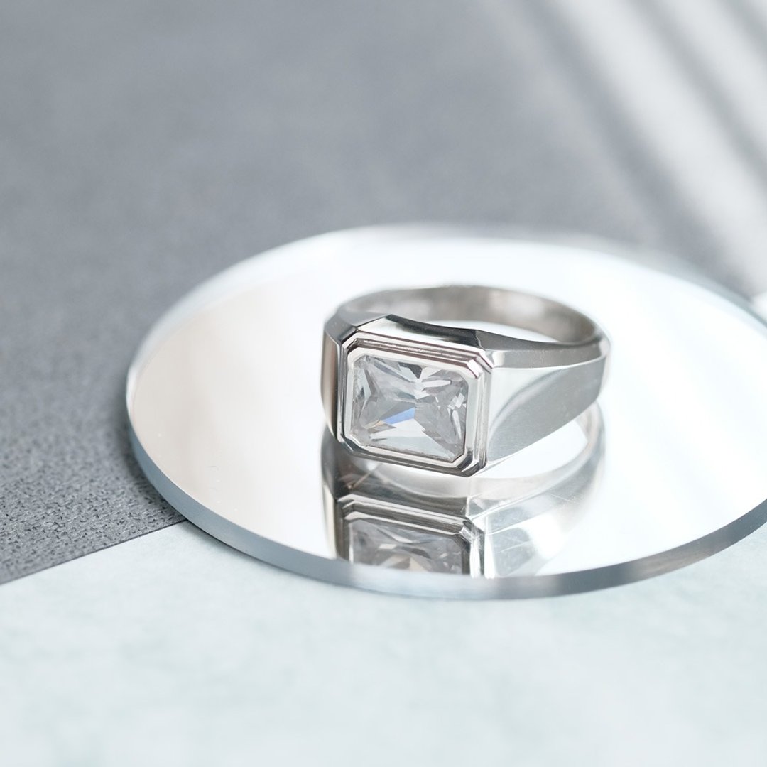 Large white ring Silver 925 - 戒指 - 其他金属 蓝色