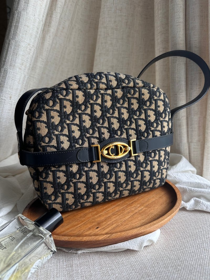 中古包Dior Vintage海军蓝老花侧背包 - 侧背包/斜挎包 - 其他材质 
