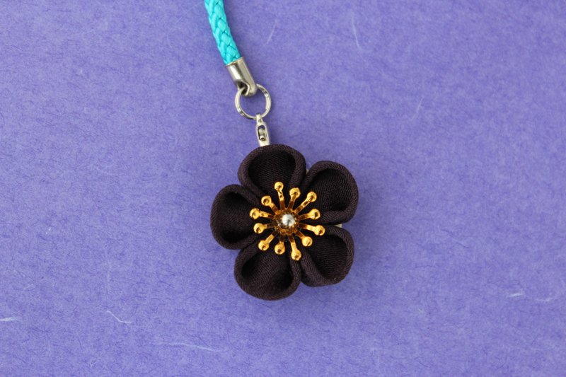 soranokagami cell phone strap black flower - 钥匙链/钥匙包 - 丝．绢 黑色