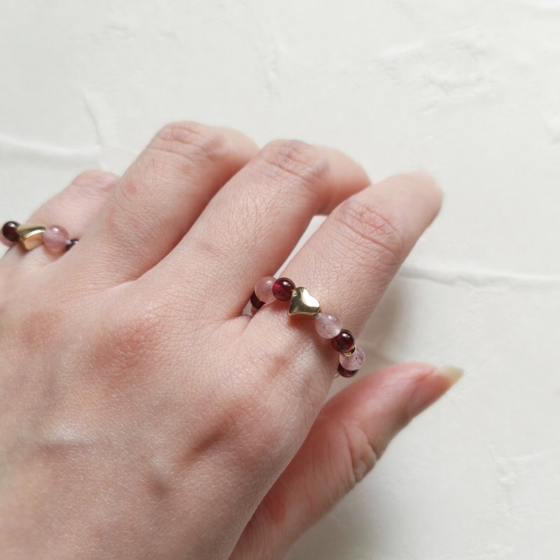 爱恋声响天然晶石食指戒(草莓晶.石榴石)招桃花.加强活力.正面 - 戒指 - 水晶 红色