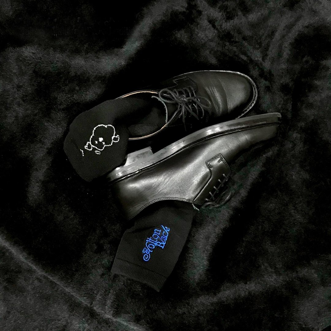 霍尔顿平纹刺绣长袜 HOLTON Dress Socks - 袜子 - 棉 黑色