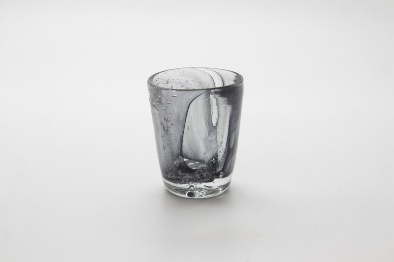 灰流纹厚底玻璃杯 75ml - 玻璃杯 - 玻璃 黑色