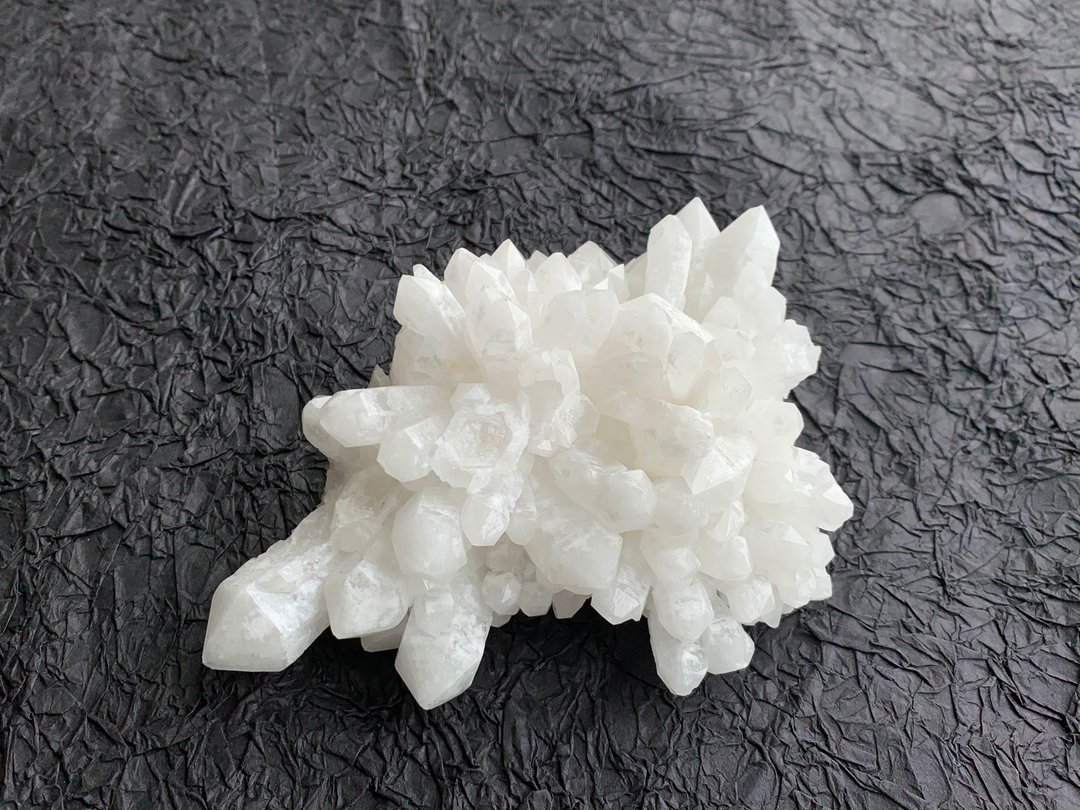 净化 白水晶簇 净化空间磁场 1 净化石 水晶净化 消磁 净化负能量 - 摆饰 - 水晶 白色