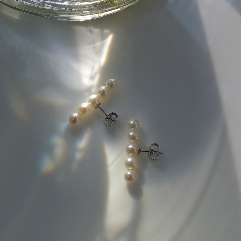 Straight- 925纯银养殖淡水珍珠耳环 - 耳环/耳夹 - 珍珠 白色