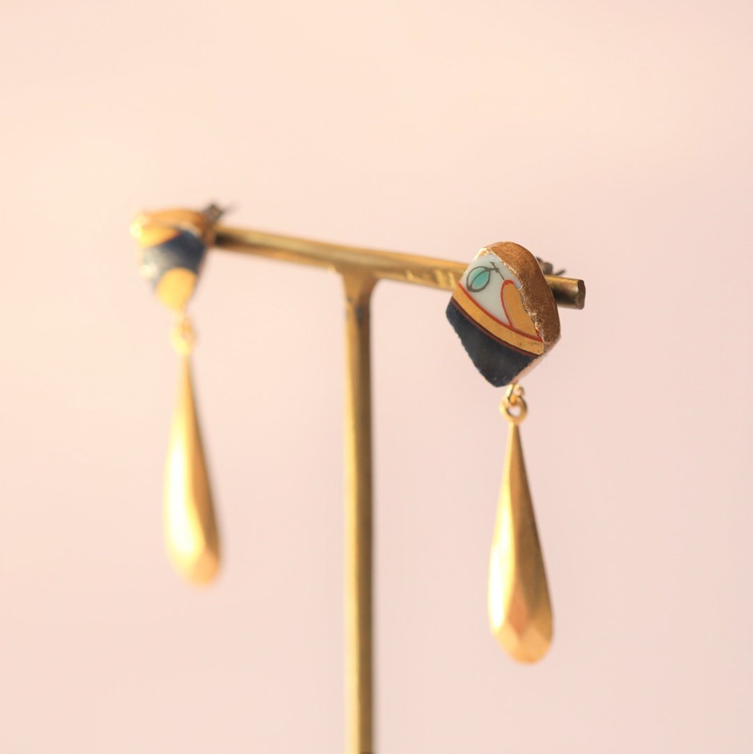 订做伊凡里烧陶器金耳针耳夹/海军蓝、黄铜零件传统工艺品 - 耳环/耳夹 - 陶 蓝色