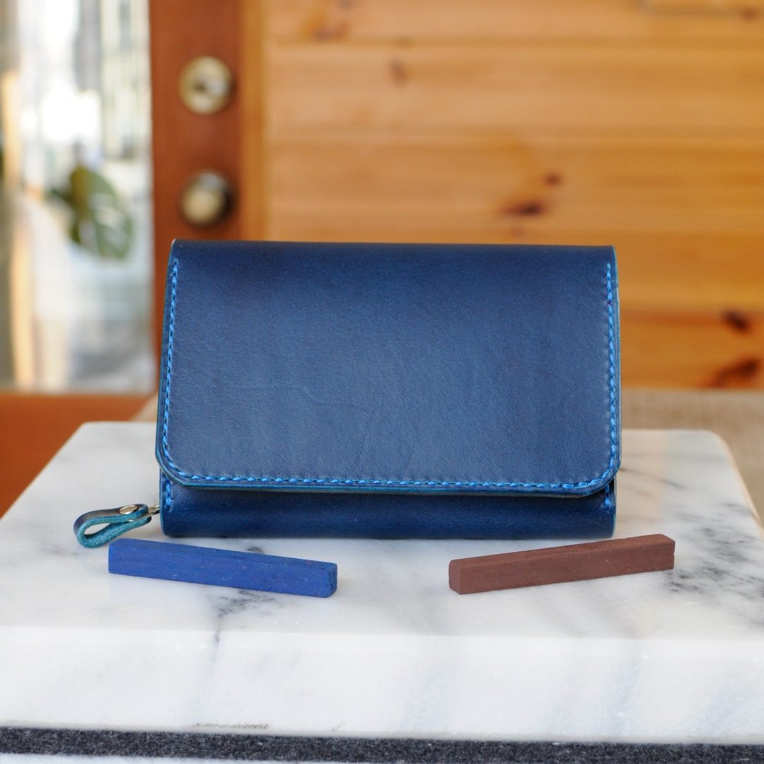 Tri-fold wallet with excellent storage capacity No.7 Buttero - 皮夹/钱包 - 真皮 多色
