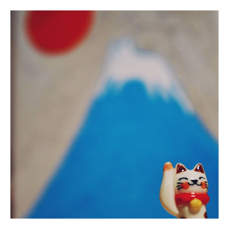 手捏陶瓷 富士山招财猫 - 摆饰 - 陶 