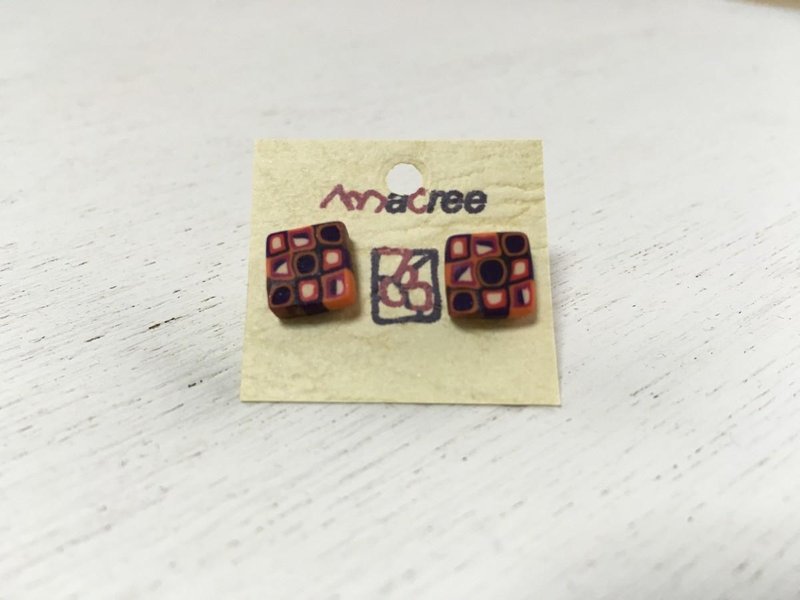 Tiny earrings square purple orange - 耳环/耳夹 - 陶 