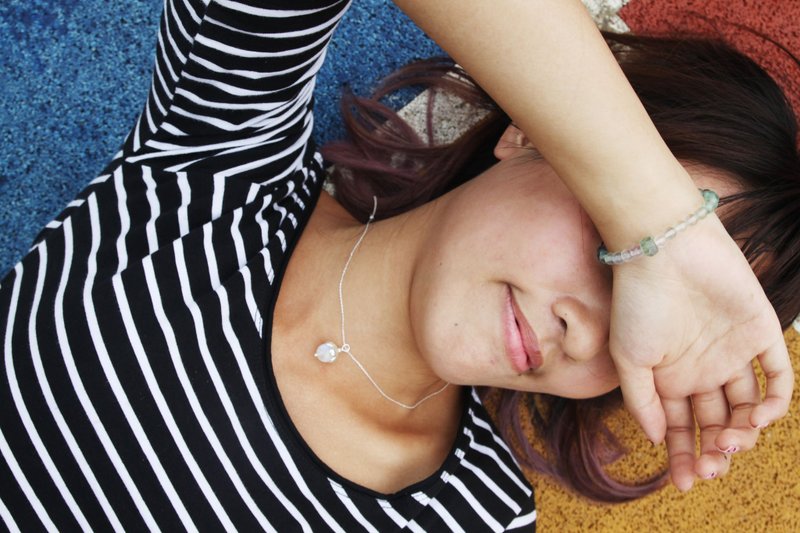 10mm 雕花粉晶 镀银花扥， 925 纯银颈链 10MM pink quartz  925 silver necklace - 项链 - 纸 粉红色