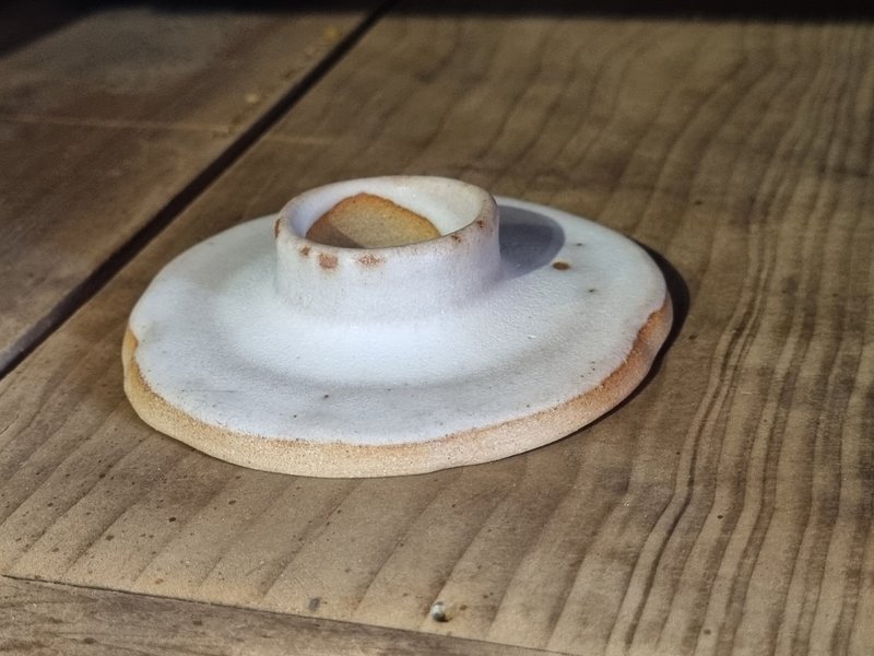 【眽眽制陶】白色糖浆蜡烛底座 - 蜡烛座 高台 饰品盘 - 摆饰 - 陶 白色