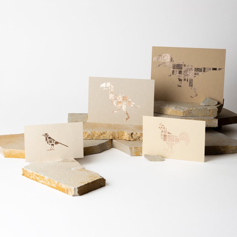 Birds Are Dinosaurs | 四种鸟类与恐龙 | 附信封与贴纸的玫瑰金箔明信片组 - 卡片/明信片 - 纸 金色