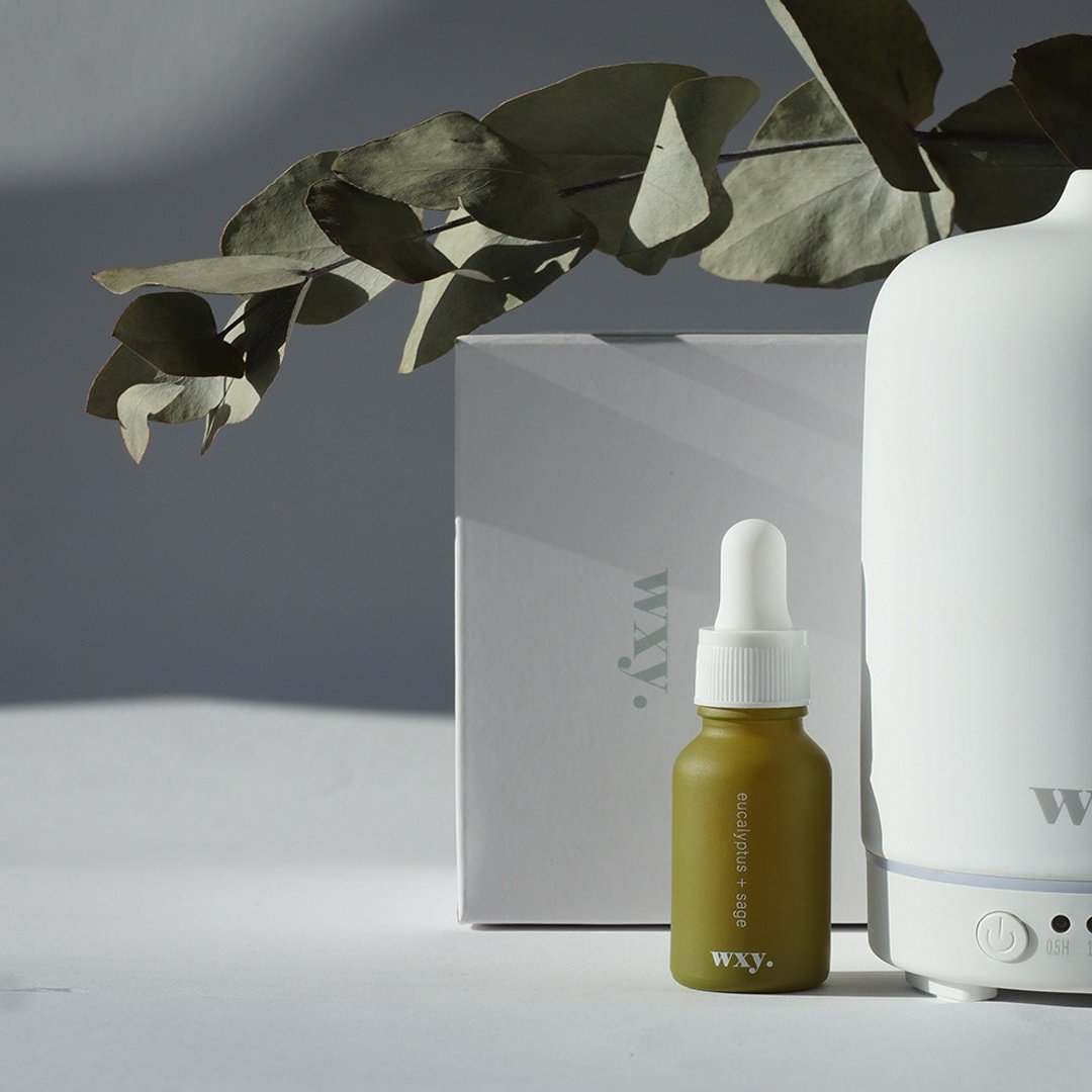 【英国 wxy】芳香精油 - Breathe. 尤加利 & 鼠尾草 /15ml - 香薰/精油/线香 - 玻璃 绿色