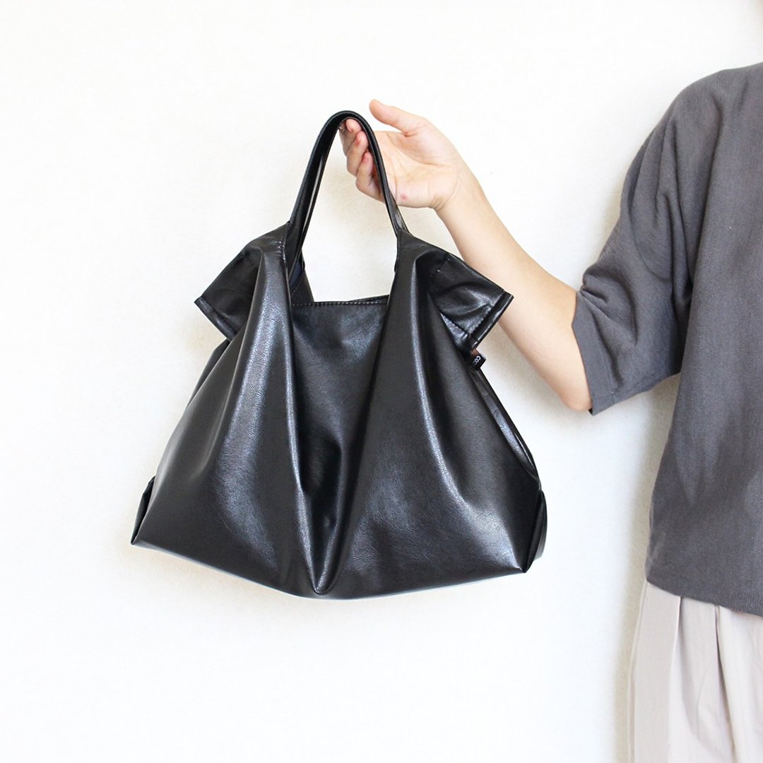Super lightweight airy tote L size black, made to order - 手提包/手提袋 - 人造皮革 黑色