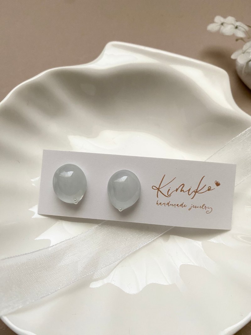 静谧之光 雪中梦境 雾白半透贴耳耳环 - 耳环/耳夹 - 不锈钢 蓝色