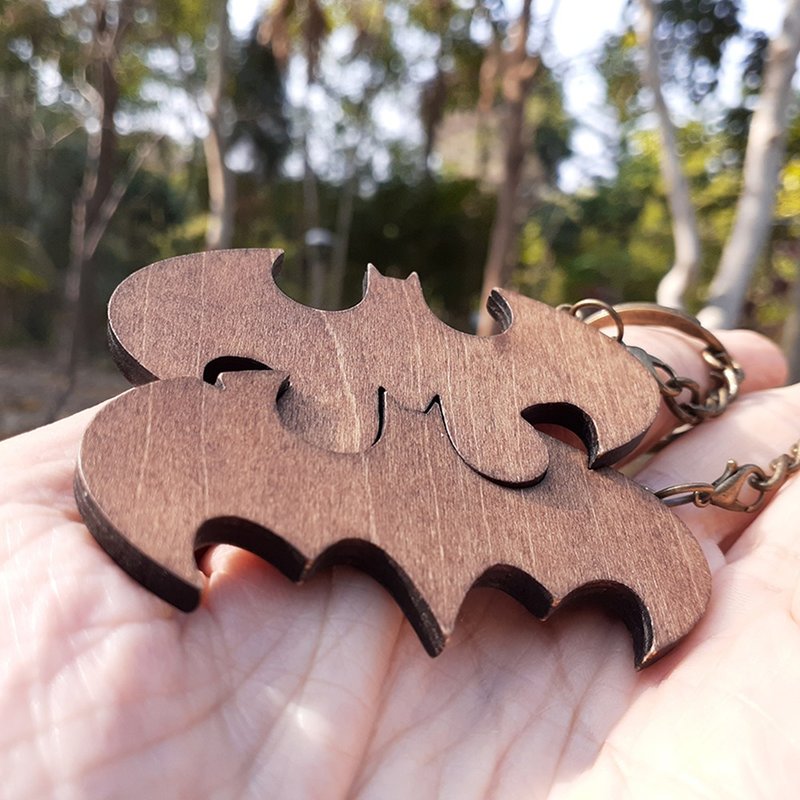 手工木作创意钥匙圈  鸳鸯蝙蝠梦 - 钥匙链/钥匙包 - 木头 咖啡色