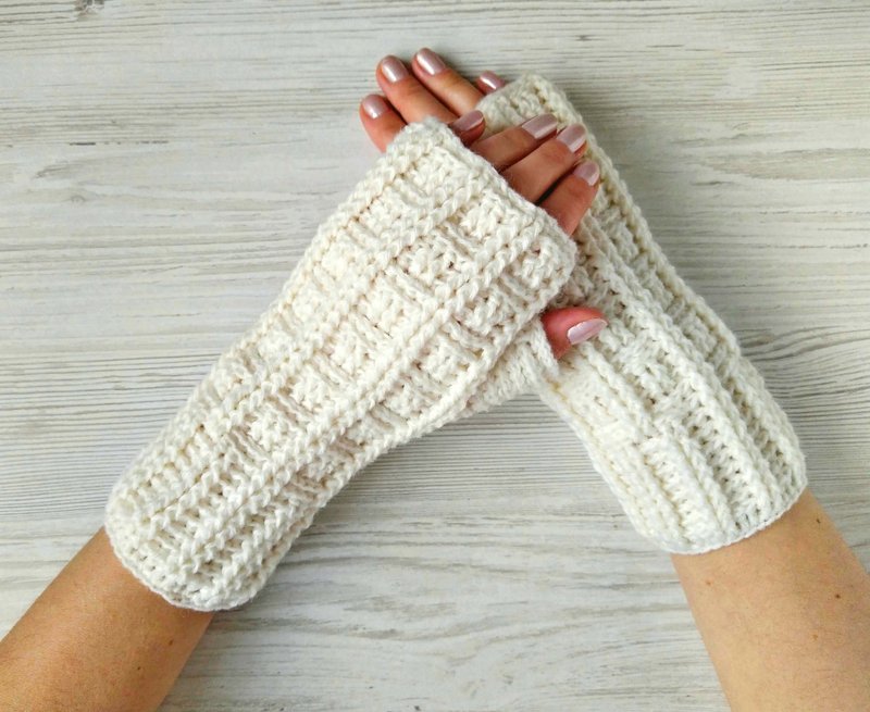 White fingerless gloves for women, Wool gloves fingerless, Mittens for women - 手套 - 羊毛 白色