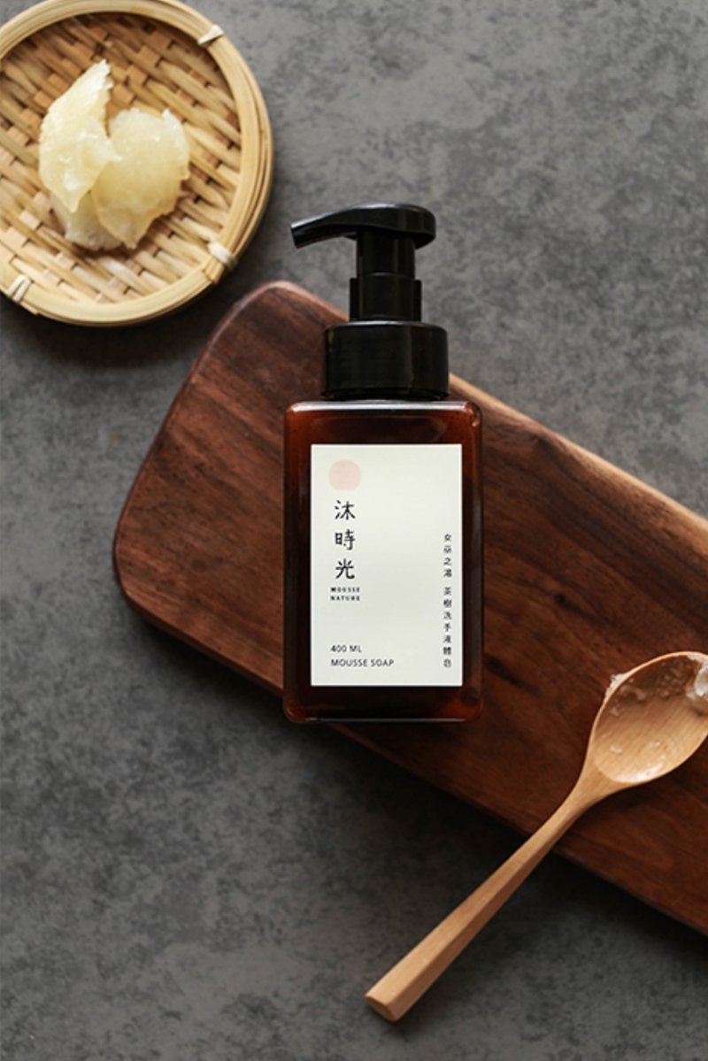 温泉茶树慕斯皂 440g1瓶 纯肥皂溶解 液体皂 洗手 沐浴 洗脸 - 洗手用品 - 植物．花 