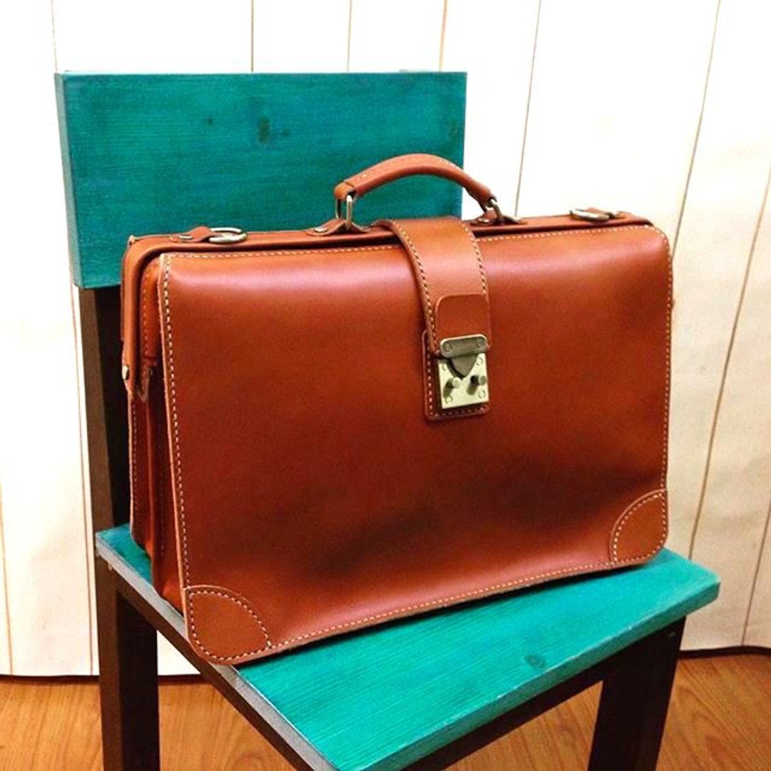 手缝皮革棕色双层医生公文包 男士包 by Fabula 定制化 Briefcase - 公文包/医生包 - 真皮 咖啡色
