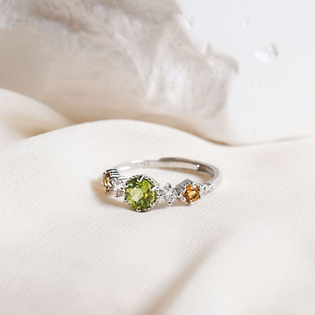 橄榄石Peridot  黄水晶点缀华丽古典 925纯银 戒指  8月诞生石 - 戒指 - 纯银 绿色