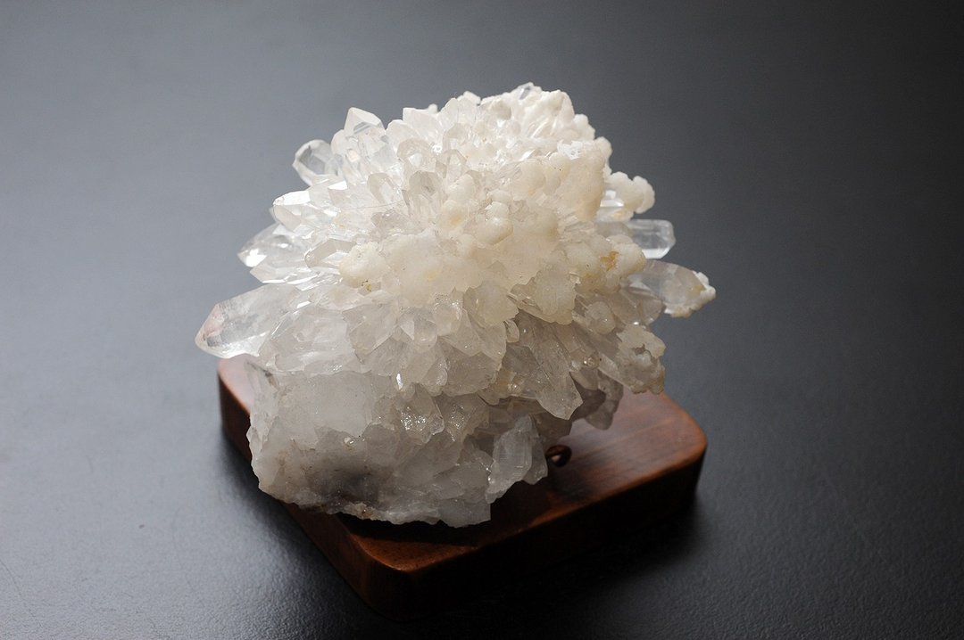 菊花晶白水晶簇  矿石/水晶/灵修/开运/招财/破煞/防小人 - 摆饰 - 水晶 
