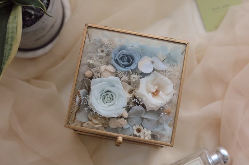 DAY OFF愉快假期 永生花首饰抽屉盒 玻璃花盒 饰品盒 玻璃 礼盒 - 干燥花/捧花 - 植物．花 