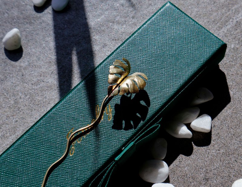 【订制】黄金龟背芋书签|黄铜|纯手工|叶片书签|超写实|手作礼物 - 书签 - 铜/黄铜 黄色