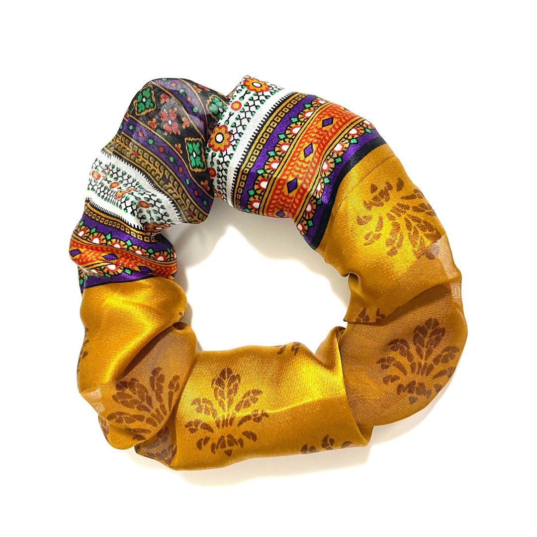 GOLD scrunchie silk Hair tie  Hair scrunchie - 发饰 - 丝．绢 金色