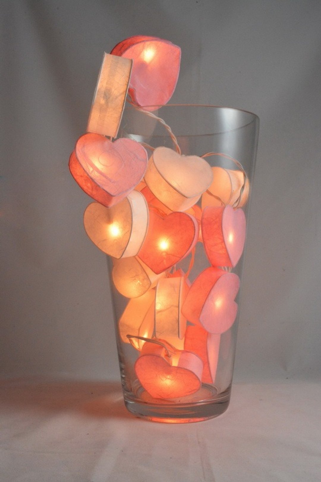 20 LED Battery Powered White &amp; Pink hearts valentine - Paper Lantern String Lights for Home Decoration Wedding Party Bedroom Patio and Decoration - 灯具/灯饰 - 其他材质 