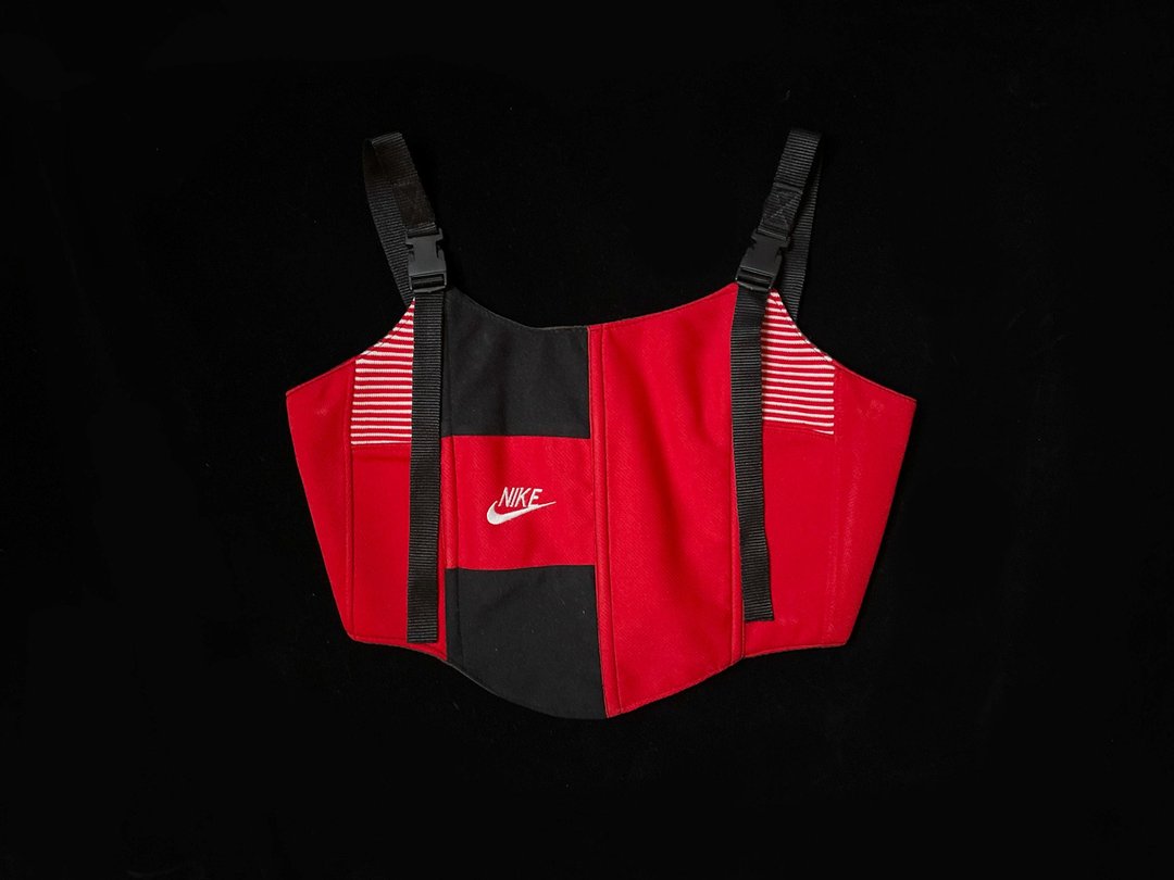 REGETHER 古着改制 NIKE sportswear 后绑带马甲-12 - 女装背心 - 棉．麻 红色