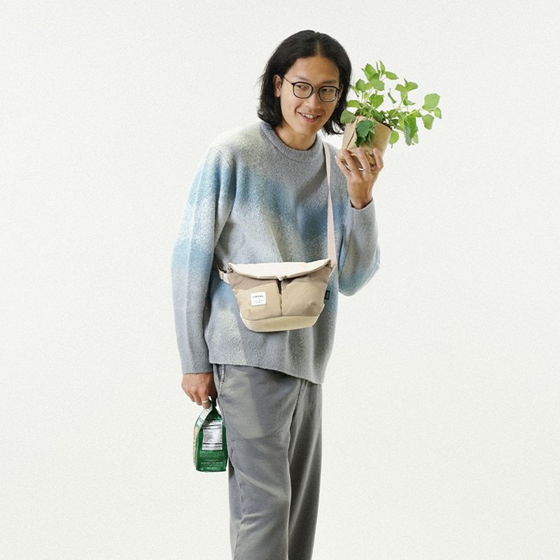 【新色】经典款式立体斜背包S号 MINI KASEN ECO (淡黄/雾卡其) - 侧背包/斜挎包 - 环保材料 卡其色