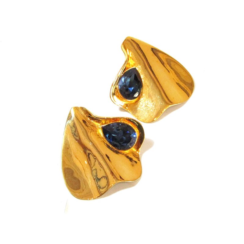 Yves Saint Laurent Robert Goossens 风格 古董 珊瑚造型 贝壳 垂坠 耳环 - 耳环/耳夹 - 其他金属 金色