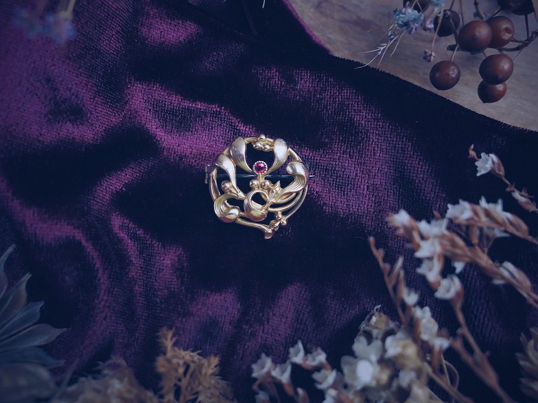 FIX 亮金槲寄生圆圈古董胸针－法国古董首饰 Vintage Jewelry - 胸针 - 其他金属 