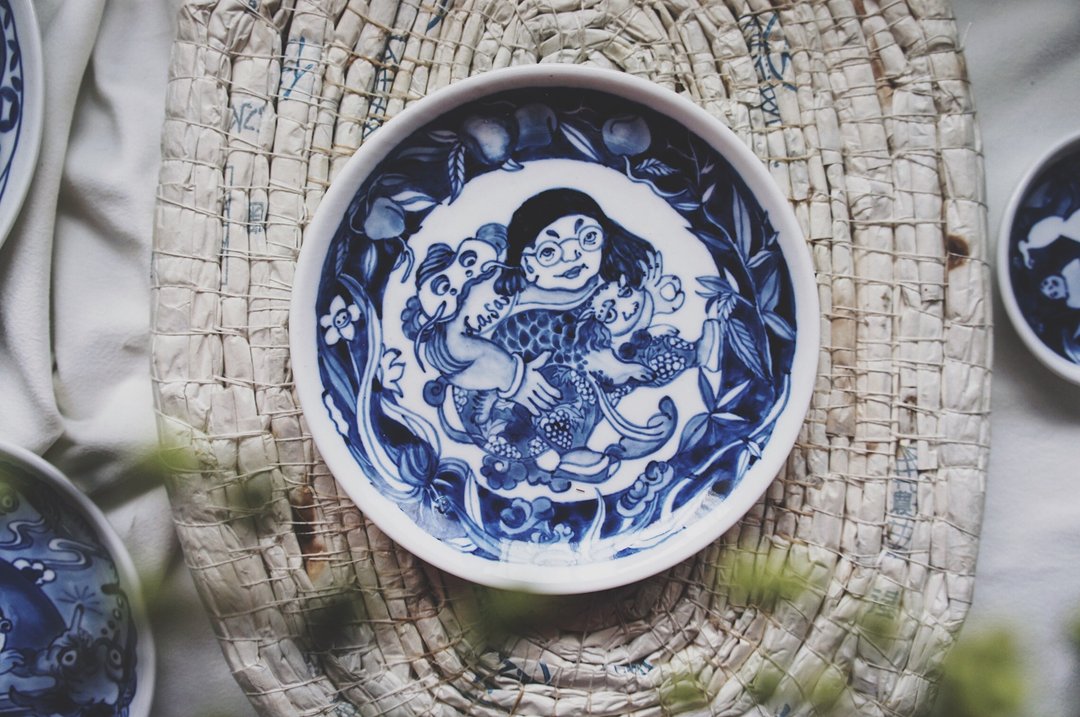 La系青花瓷盘-锦鲤上身 - 盘子/餐盘/盘架 - 瓷 蓝色