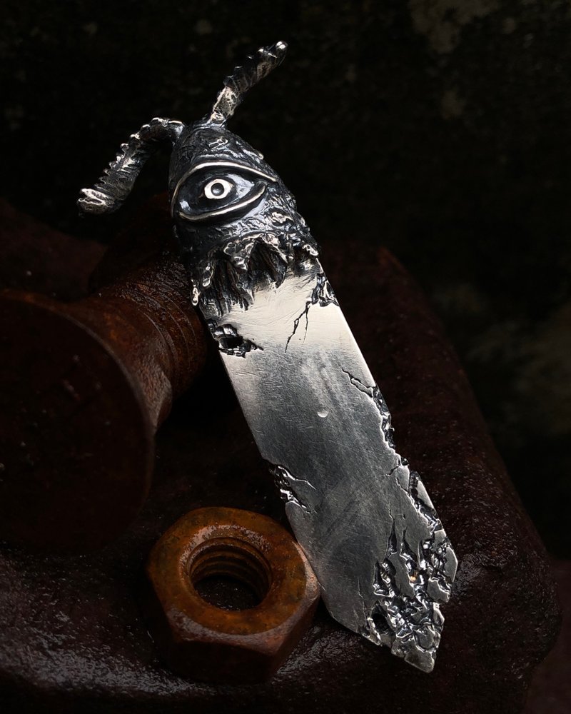 飞龙大戟 花牌/吊坠 - 项链 - 纯银 银色