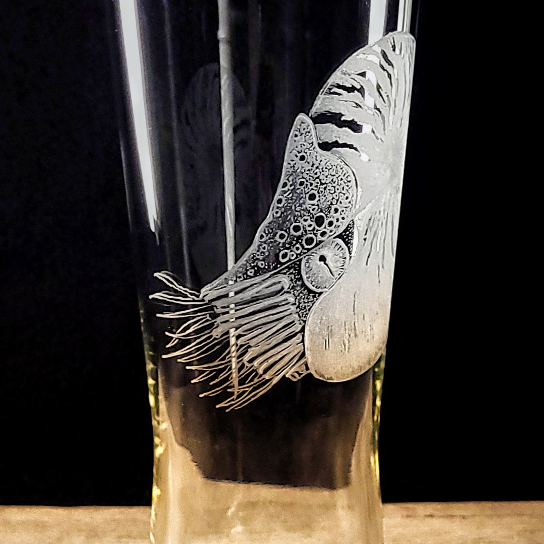 【定制化】鱼钵手雕秘密深海精酿啤酒杯/曲线杯/个性生日男士礼物 - 酒杯/酒器 - 玻璃 透明
