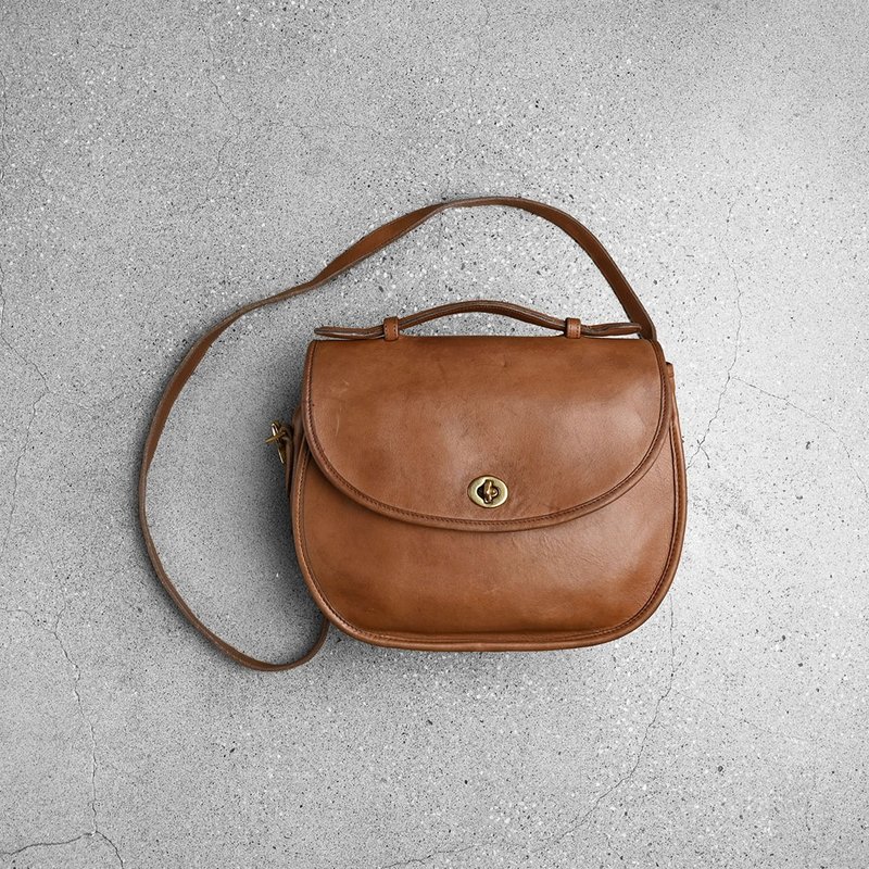 Coach 古董斜肩包  / Vintage 古着 - 侧背包/斜挎包 - 真皮 咖啡色