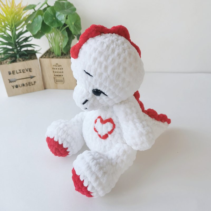 Crochet dinosaur, Dinosaur plush stuffed toy, White dinosaur baby shower gift - 玩偶/公仔 - 聚酯纤维 